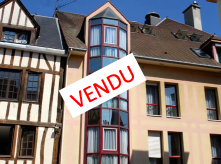 Chambre gérée par Domusvi en EHPAD au coeur de Rouen - Bail 8 ans ferme