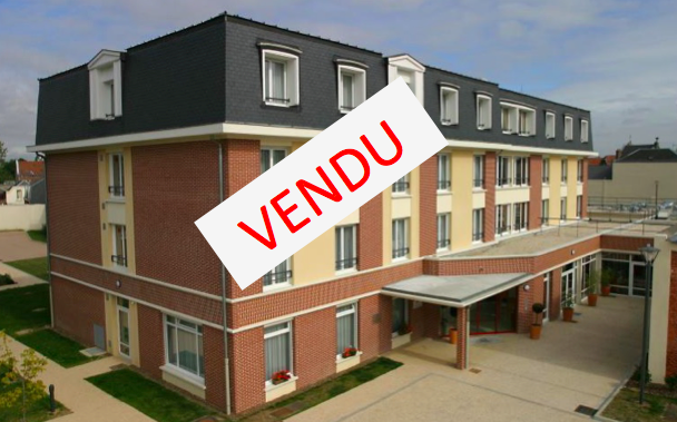 Chambre en résidence EHPAD gérée par Orpéa à Saint-Quentin
