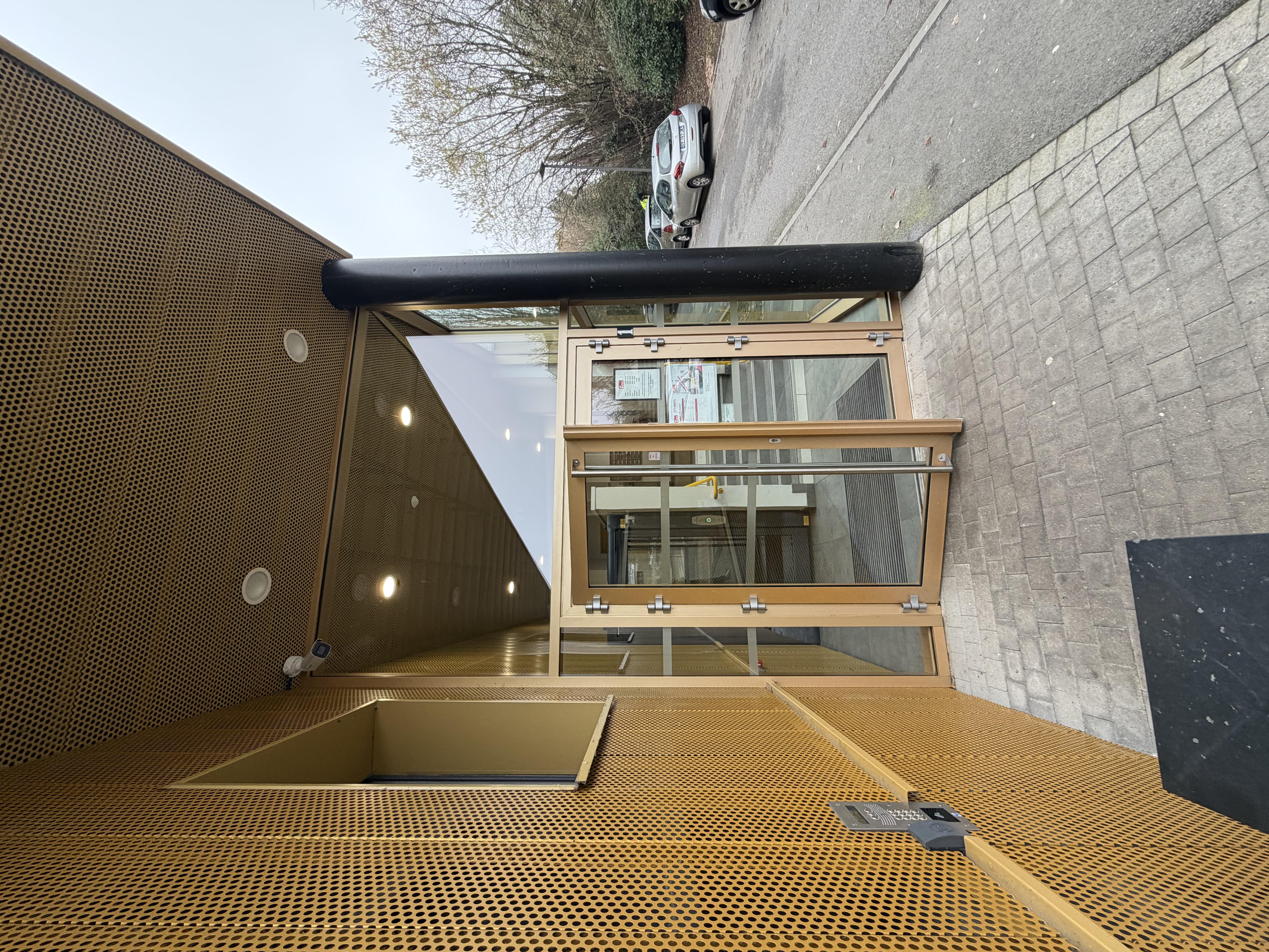 All Suite Study - Aulnoy-lez-Valenciennes - 57