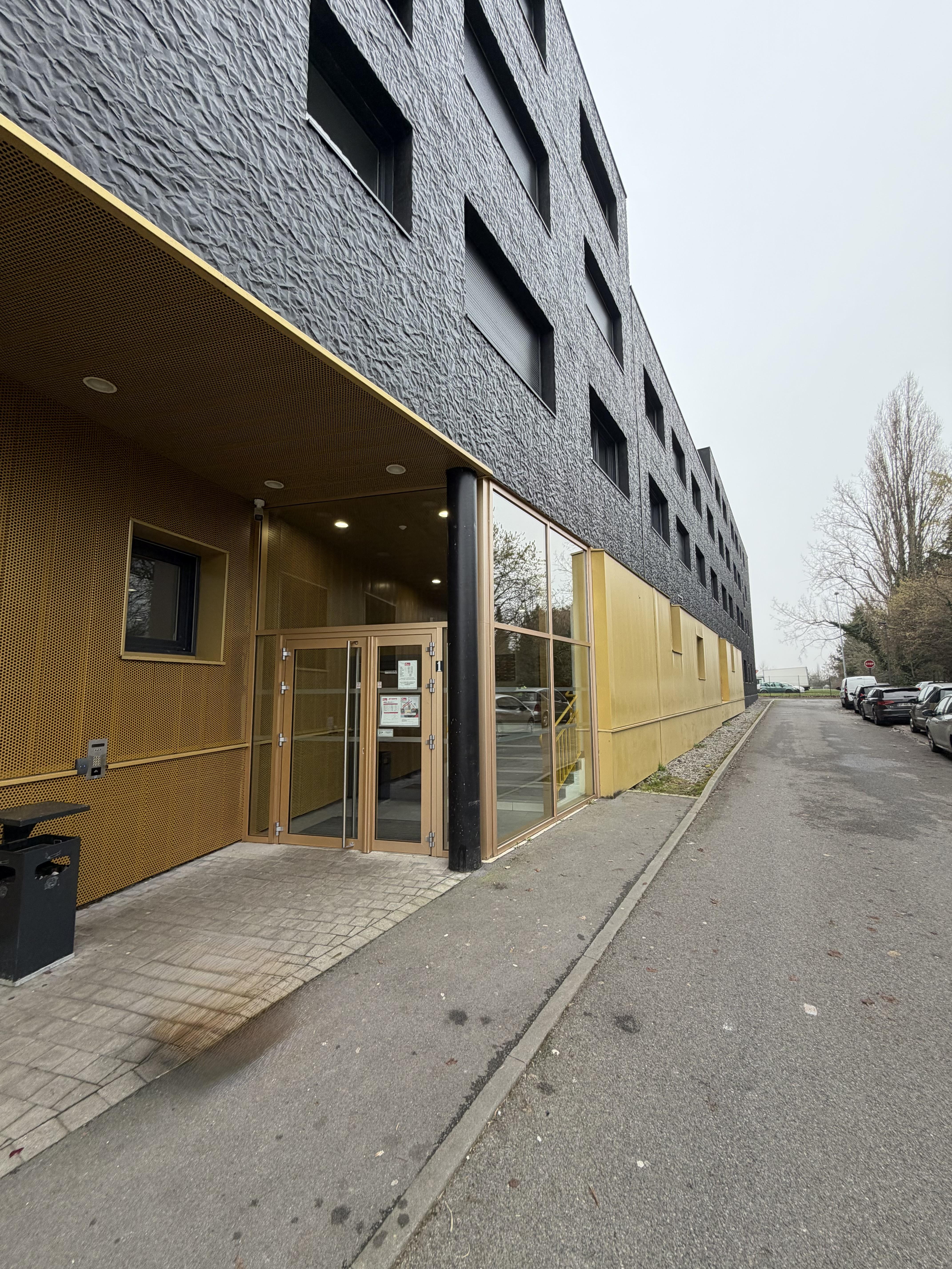 All Suite Study - Aulnoy-lez-Valenciennes - 57