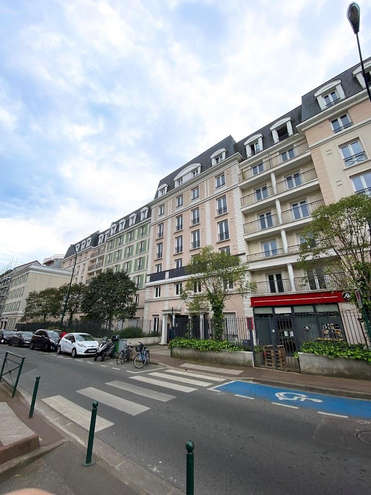 City Résidence - Saint Maurice - Appart Hôtel - 1071