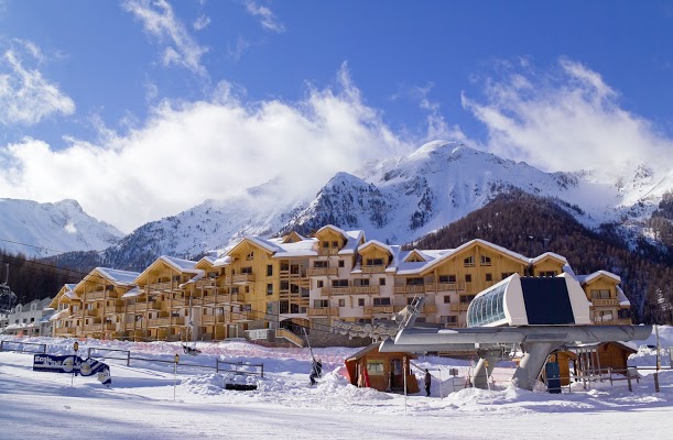 RésidenceLeParcdesAirelles-achatreventelmnp-photo1